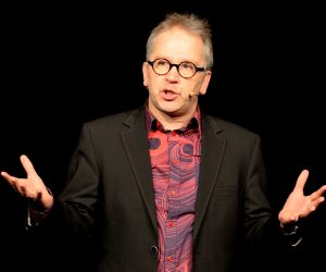 Kabarettist buchen Kosten Kabarett Künstler Robert Griess
